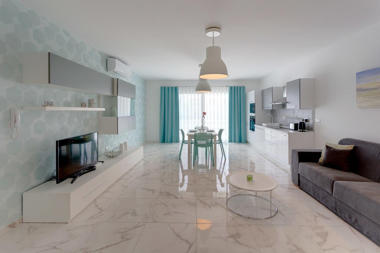 Marvelous 2 Bedroom Apartment By The Sea Qawra Eksteriør billede