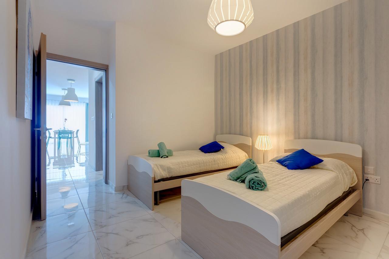 Marvelous 2 Bedroom Apartment By The Sea Qawra Eksteriør billede