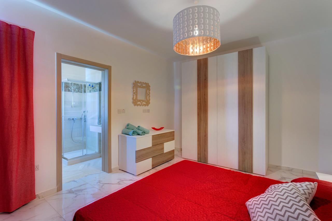 Marvelous 2 Bedroom Apartment By The Sea Qawra Eksteriør billede